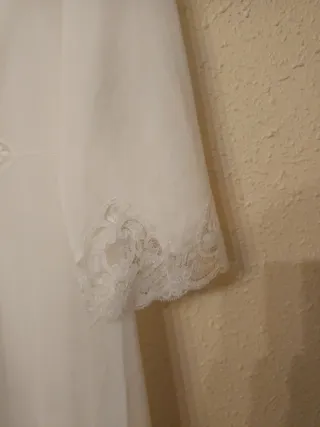 conjunto de camisón y bata.