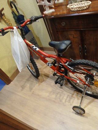 Bicicleta Orbea infantil roja
