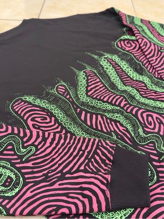Octopus Crewneck Fingerz
