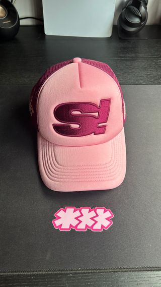 Gorra Satenier trucker rosa y morada