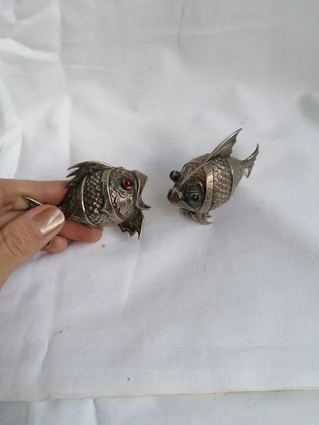 Pareja saleros pimenteros peces alpaca vintage