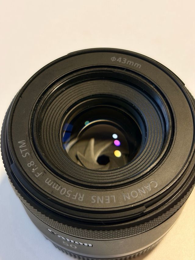 Canon RF 50mm f/1.8 STM Objetivo