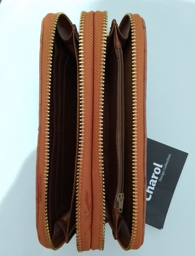 Cartera de Piel Avestruz