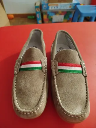 Zapatos mocasines talla 34