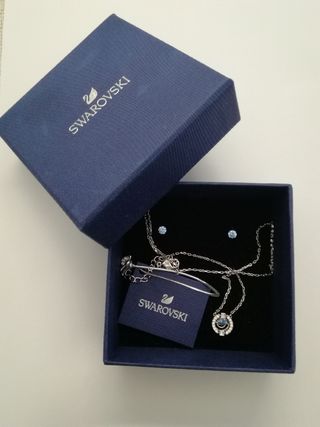 Collar y Pendientes Swarovski Azules y Plateados