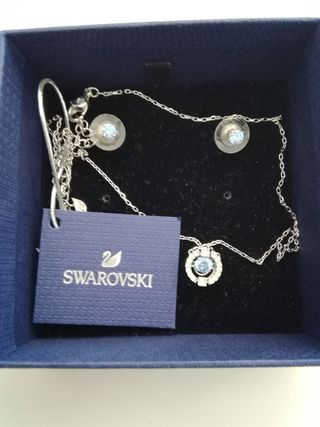 Collar y Pendientes Swarovski Azules y Plateados