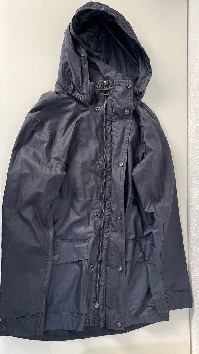 Chubasquero Pull&Bear Negro