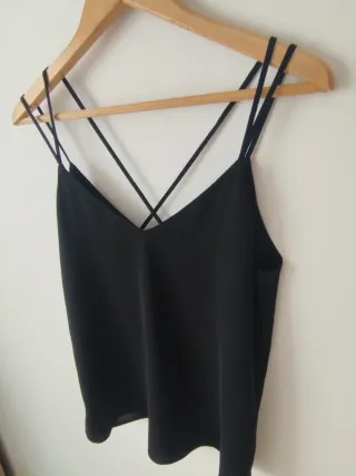 Camiseta tirantes negra