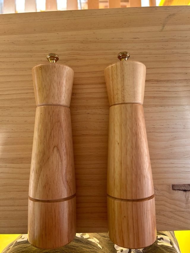 Salero y Pimentero Bambú y Metal