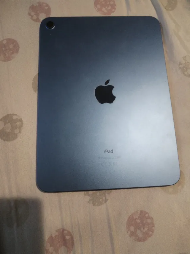 Apple iPad 10ª Geração (A2696)