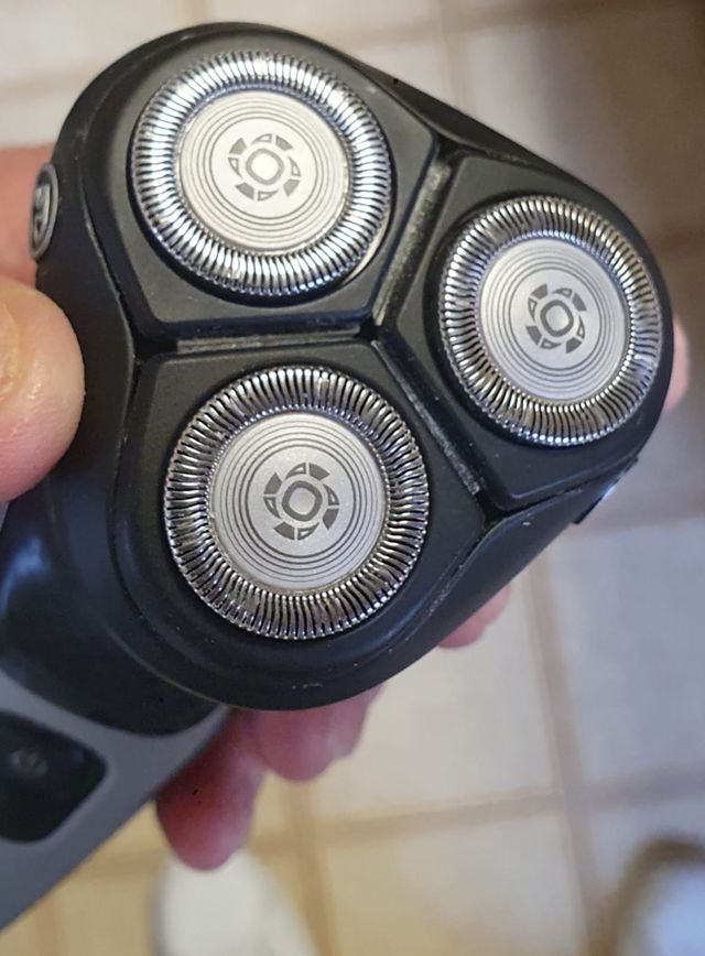 Rasoio Philips 3000 Series Wet & Dry