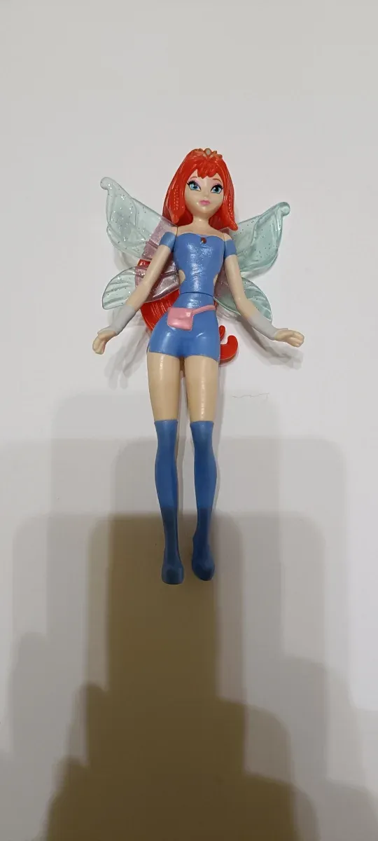 Bambola Winx statuetta fata