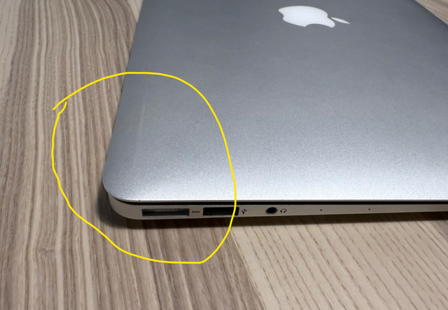 MacBook Air 13” (2017) i5 8GB RAM 512GB SSD