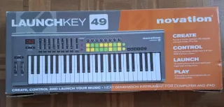 Teclado controlador Novation Launchkey 49