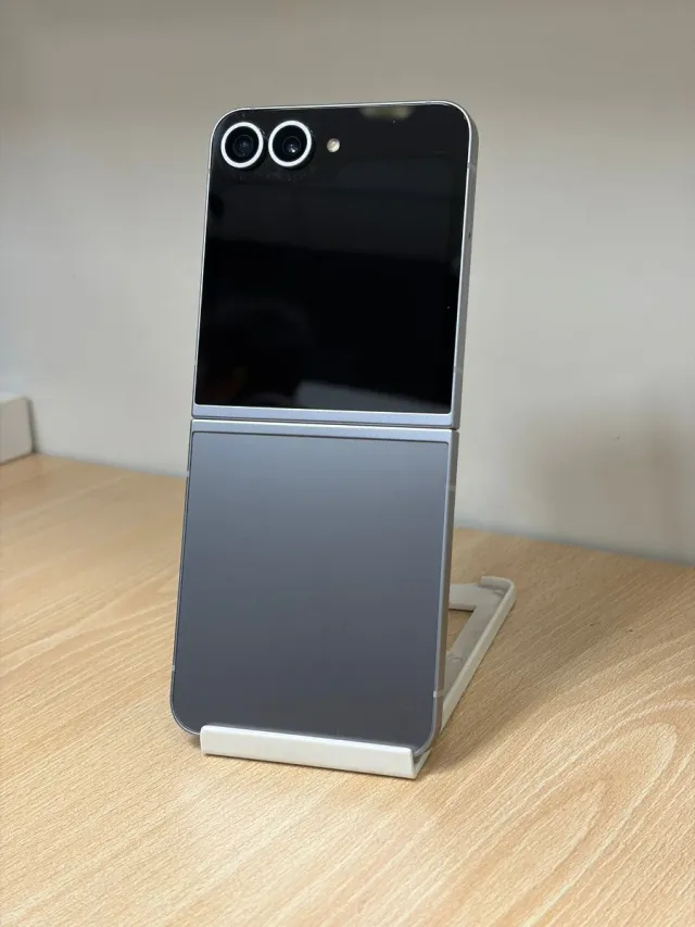 Samsung Galaxy Z Flip 6 256GB