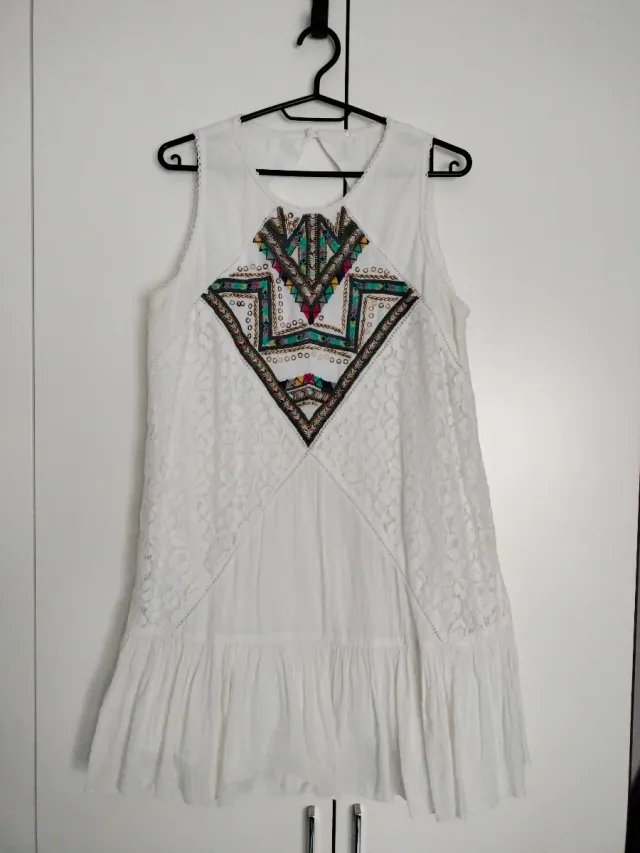 Vestido blanco bordado talla única