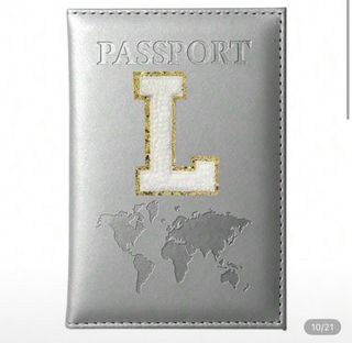 Funda Pasaporte Letra L gris