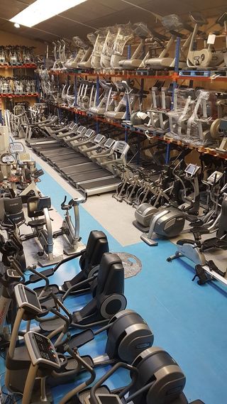 EQUIPAMIENTO GIMNASIO