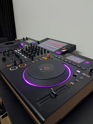 Pioneer Opus Quad + Estuche Compacto Original