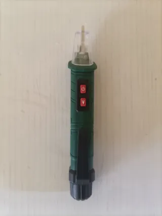 Comprobador de voltaje eléctrico