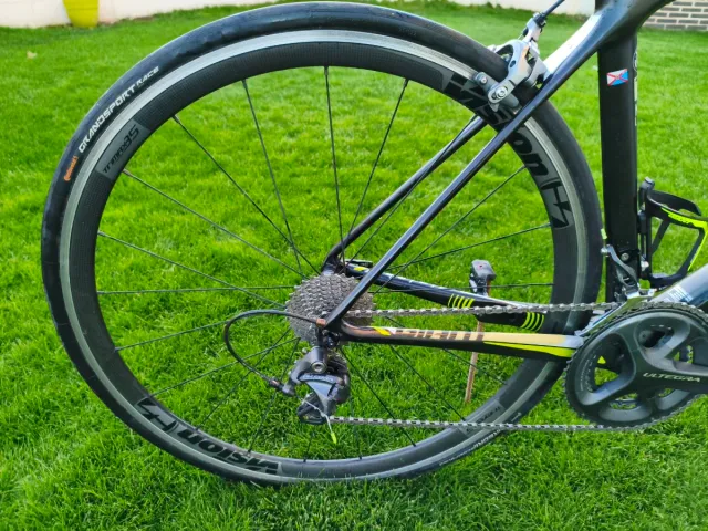 Giant TCR Advanced 1