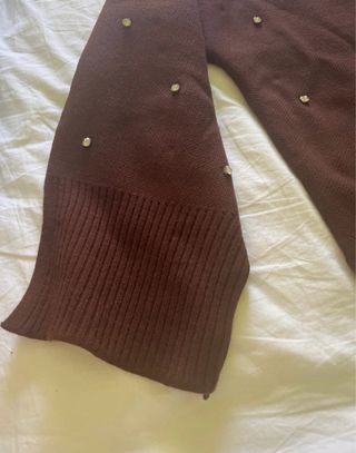 Conjunto de lana con pedrería