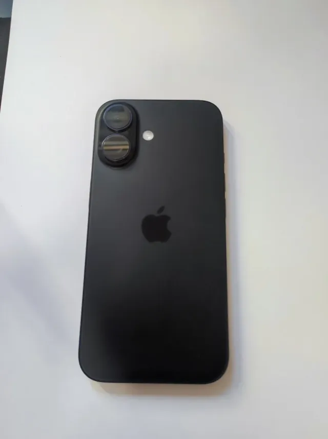 iPhone 16 128GB Negro