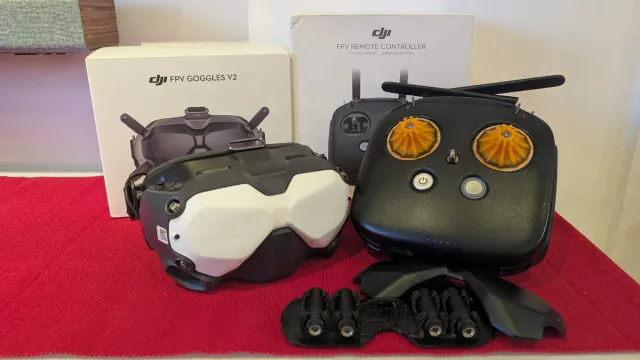 Gafas DJI V2 + Emisora DJI