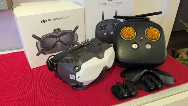 Gafas DJI V2 + Emisora DJI