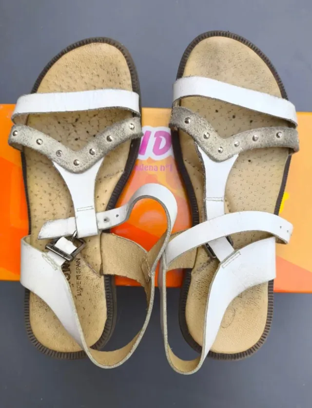 Sandalias Niña Billowy Blancas Talla 31