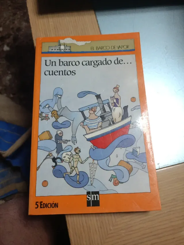 Un barco cargado de cuentos (El barco de vapor:...