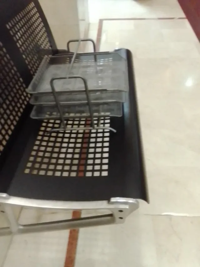 Organizador de documentos metálico