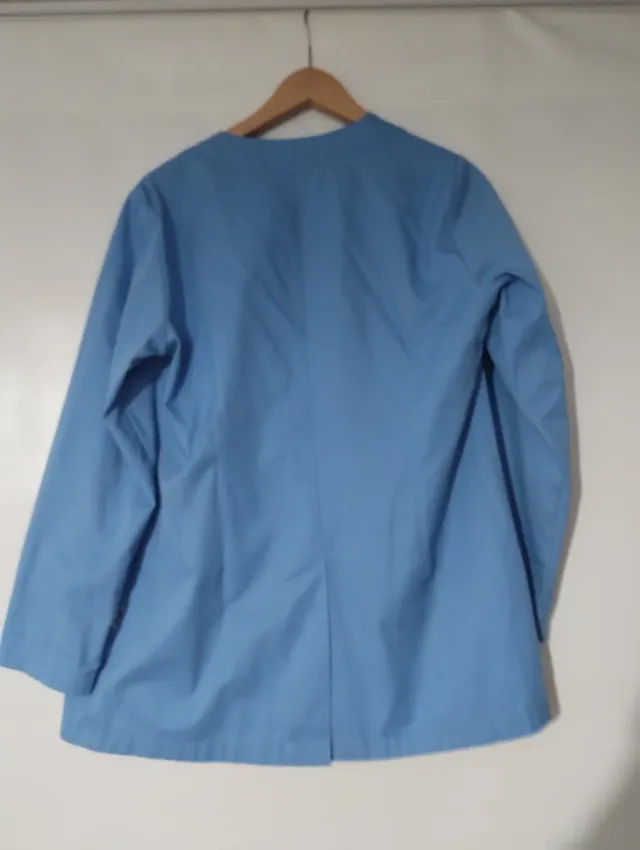 Conjunto sanitario chaqueta y pantalón azul