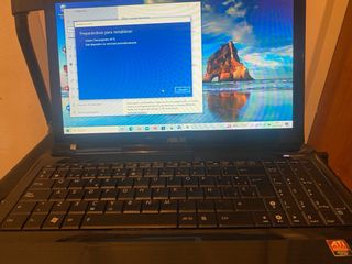 Portátiles ASUS + TOSHIBA Para reparar o piezas