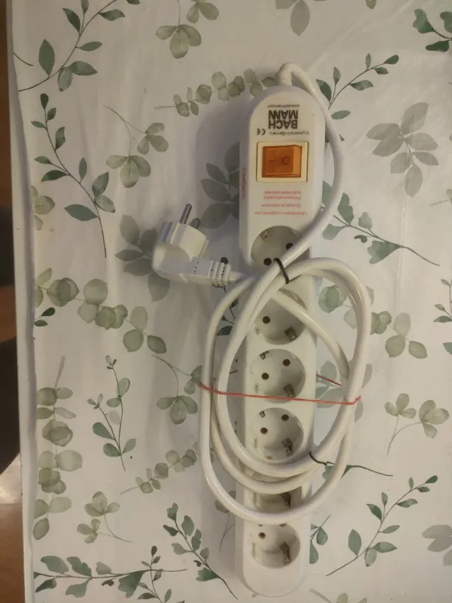 Regleta Bachmann con interruptor