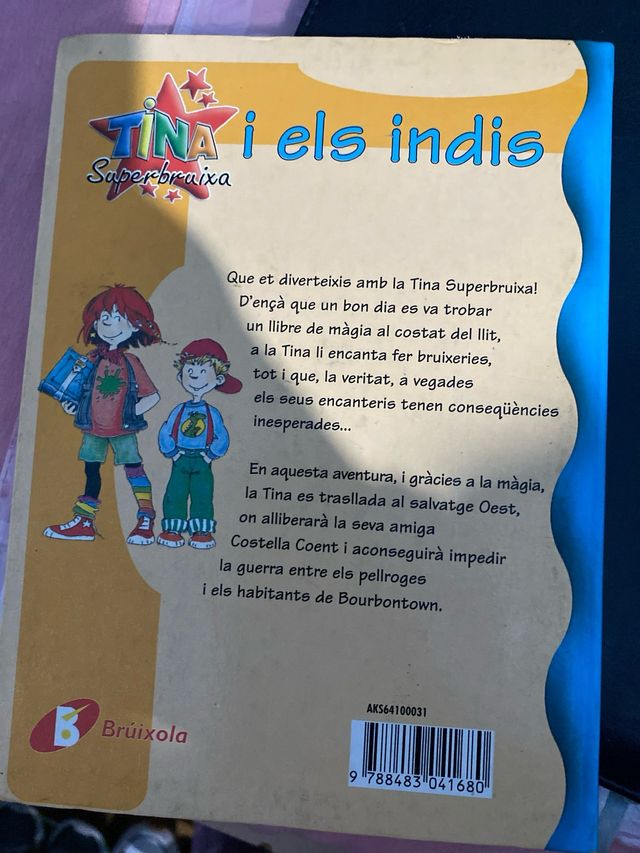 Tina Superbruixa i els indis (Bruixola. Tina Su...