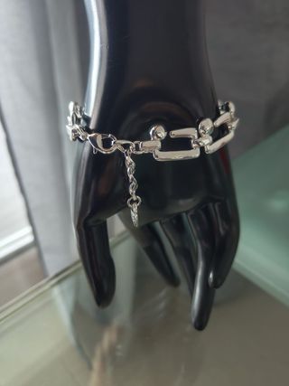 Pulsera Uno de 50 eslabones abiertos