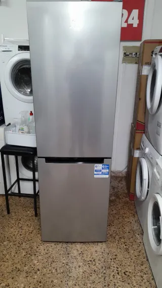 Nevera Indesit Inox 185cm Alto