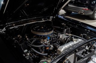 FORD MUSTANG 302 HARDTOP 1965 CLASICO