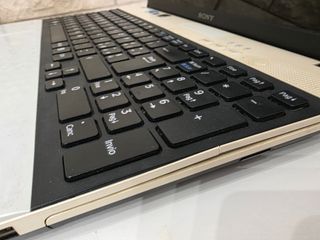 SONY VAIO QUAD I5 15 " Laptop   i3 - 8 GB ram ssd