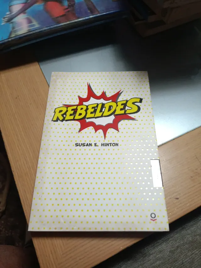 Rebeldes (Spanish Edition)