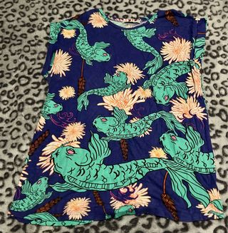 Camiseta Zara Koi y Flores