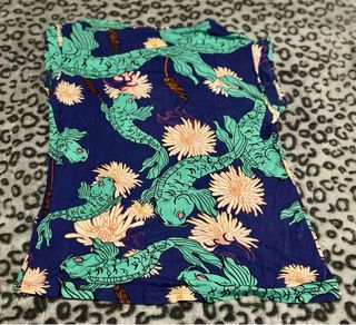 Camiseta Zara Koi y Flores