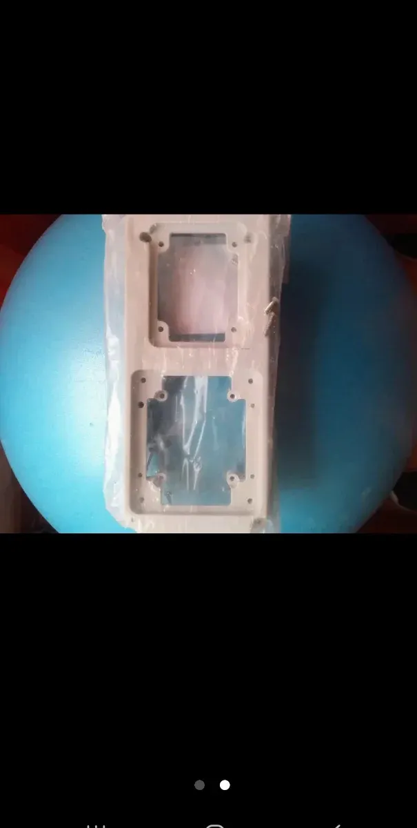 Placa Adaptación Tomas Schneider