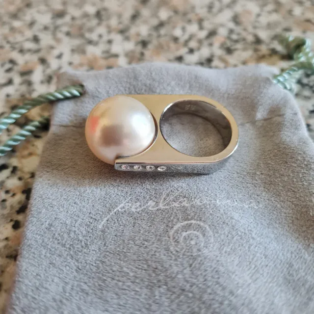 Anello perla con zirconi