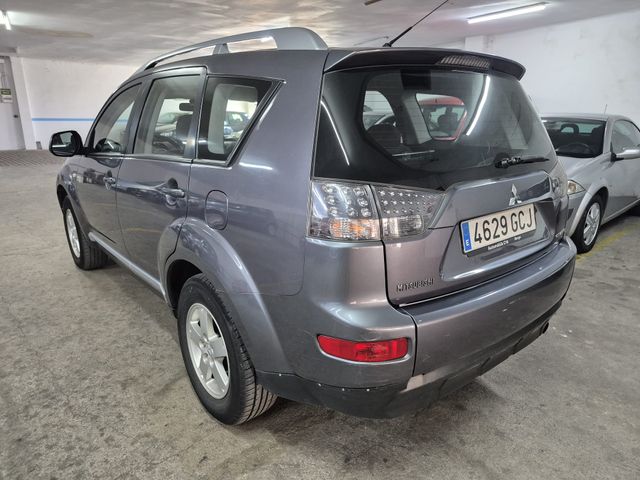 Mitsubishi Outlander 2008