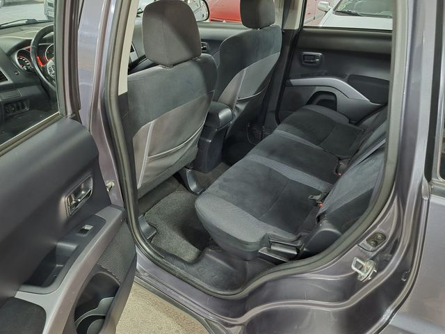 Mitsubishi Outlander 2008