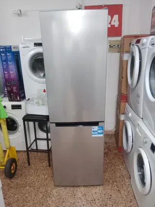 Nevera Indesit Inox 185cm Alto