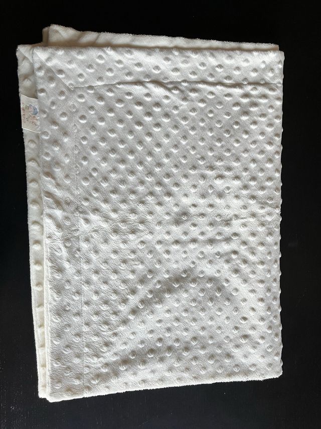 Mantita bebé suave, marca gamberritos