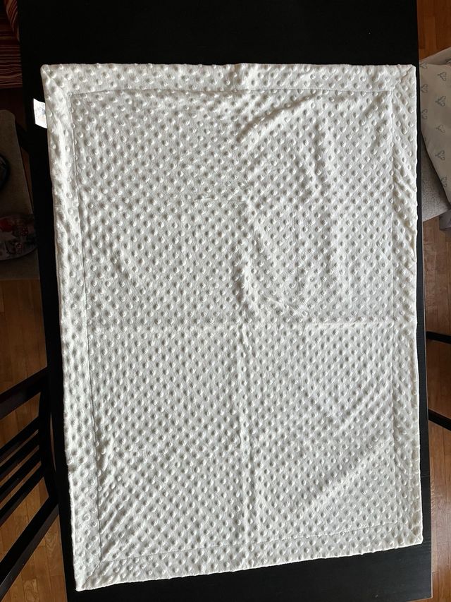 Mantita bebé suave, marca gamberritos